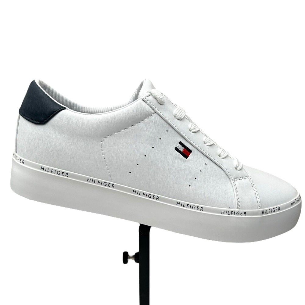 Tommy Hilfiger‎ Women's Henissly Sneaker Size 8 White Lace up Casual Stylish